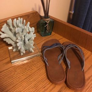 Sonoma crisscross flip flops